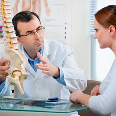 Dr. Rajat Mahajan Offering Wide Array of Effective Spine Treatment in Delhi